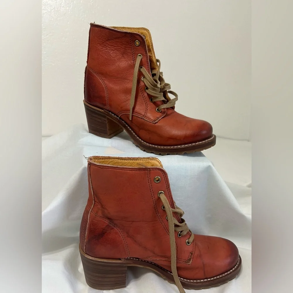 RARE Frye Sabrina 6G Lace Up Genuine Cognac Leather Classic Combat Boots - Picture 4 of 11